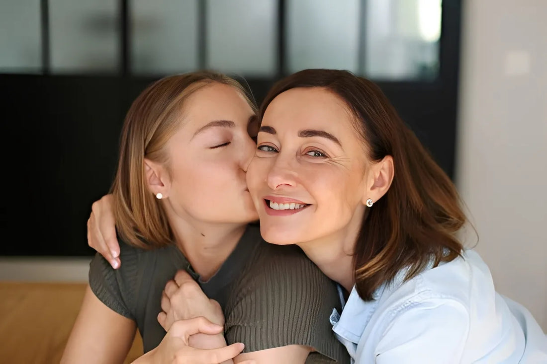 Les 5 gestes essentiels pour une peau ferme après 40 ans.