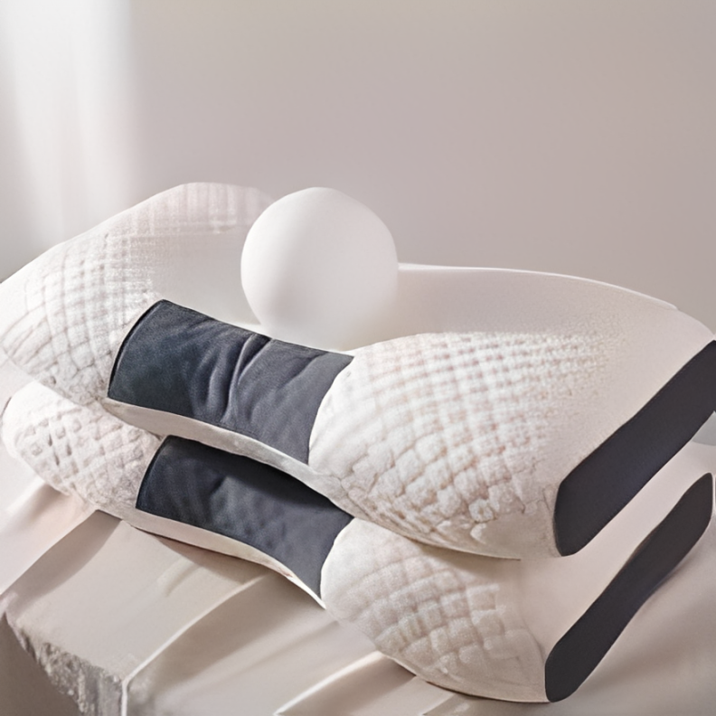 Oreiller cervical orthopédique IceRelief en fibre de soja, posé sur un lit, offrant un soutien ergonomique du cou