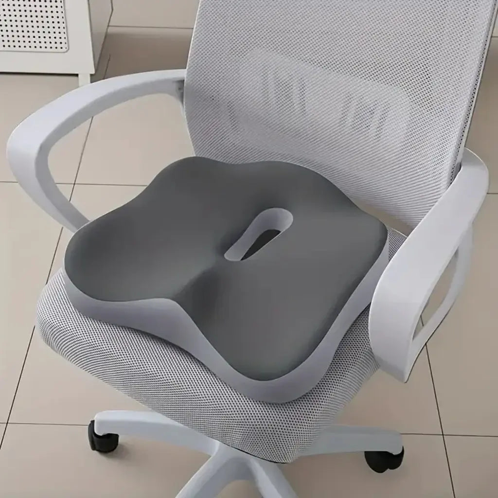 Coussin de siège ergonomique IceRelief couleur gris - mousse mémoire de forme rainure centrale